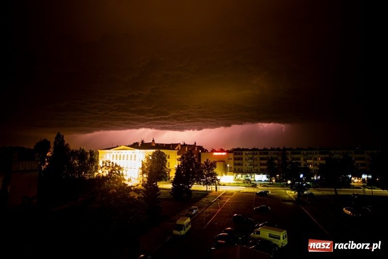 Zdjęcie w galerii na portalu naszraciborz.pl: Niesamowite zdjęcia z ostatniej nocy w Raciborzu [FOTO]  wiadomości z regionu