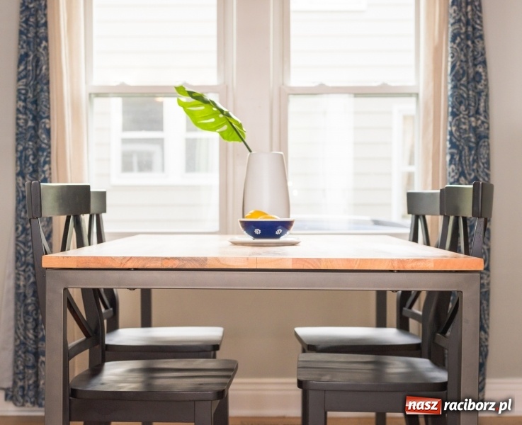 Zdjęcie w galerii na portalu naszraciborz.pl: BraunMebel - od mebli szkolnych do potentata produkcyjnego w regionie wiadomości z regionu