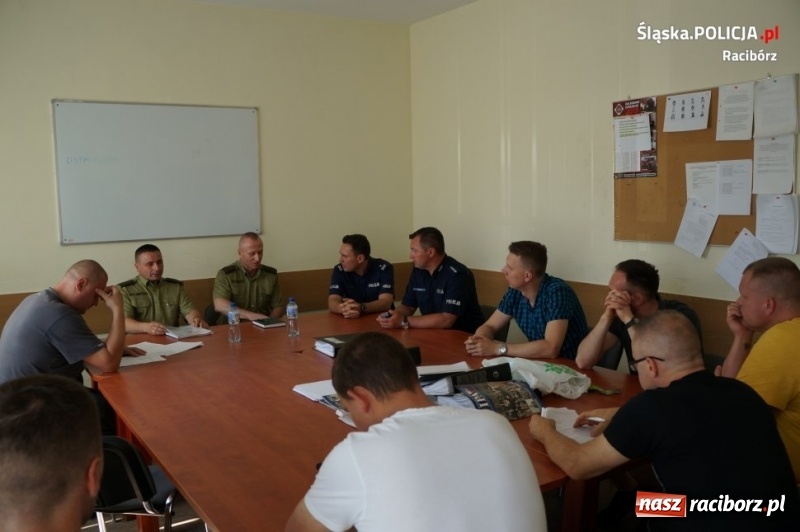 Zdjęcie w galerii na portalu naszraciborz.pl: Raciborscy pogranicznicy szkolą policjantów  wiadomości z regionu