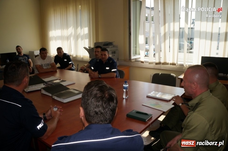 Zdjęcie w galerii na portalu naszraciborz.pl: Raciborscy pogranicznicy szkolą policjantów  wiadomości z regionu