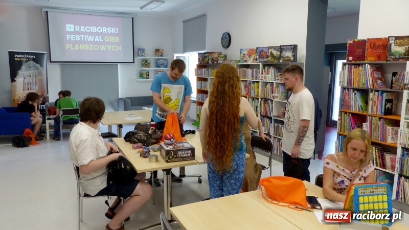 Zdjęcie w galerii na portalu naszraciborz.pl: I Raciborski Festiwal Gier Planszowych za nami!  wiadomości z regionu