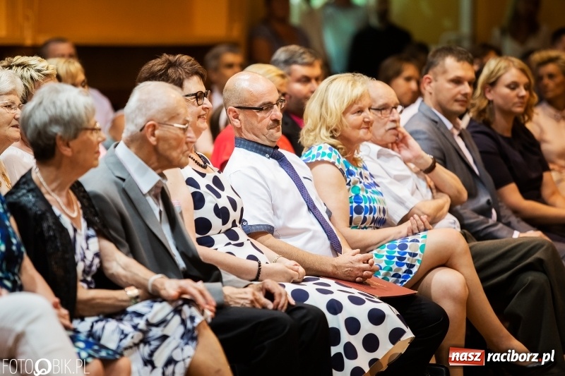 Zdjęcie w galerii na portalu naszraciborz.pl: Krzanowice żegnają swoje gimnazjum  wiadomości z regionu