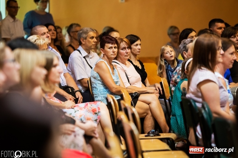 Zdjęcie w galerii na portalu naszraciborz.pl: Krzanowice żegnają swoje gimnazjum  wiadomości z regionu