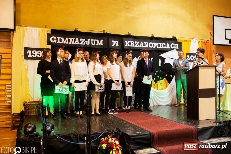 Zdjęcie w galerii na portalu naszraciborz.pl: Krzanowice żegnają swoje gimnazjum  wiadomości z regionu