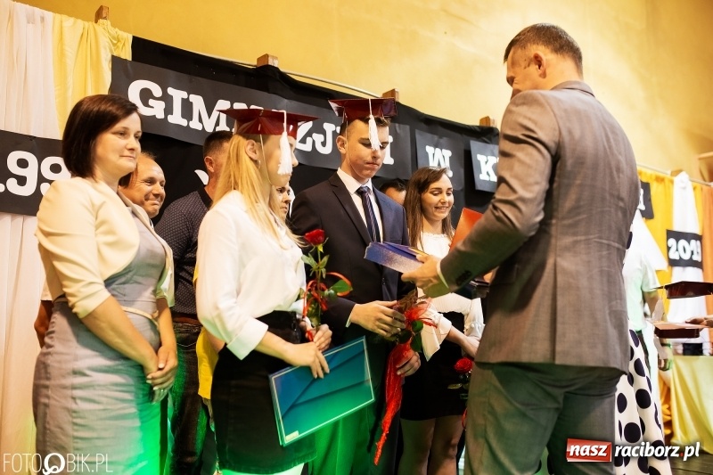 Zdjęcie w galerii na portalu naszraciborz.pl: Krzanowice żegnają swoje gimnazjum  wiadomości z regionu