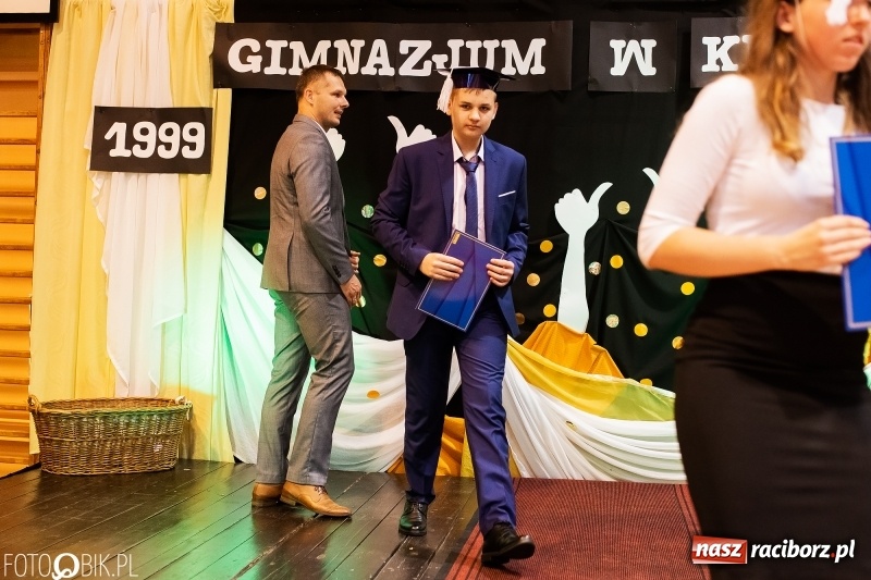 Zdjęcie w galerii na portalu naszraciborz.pl: Krzanowice żegnają swoje gimnazjum  wiadomości z regionu