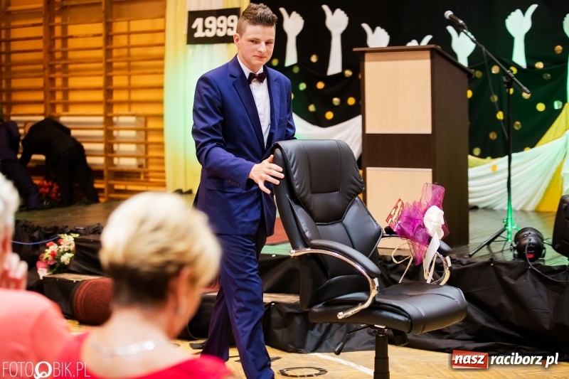 Zdjęcie w galerii na portalu naszraciborz.pl: Krzanowice żegnają swoje gimnazjum  wiadomości z regionu