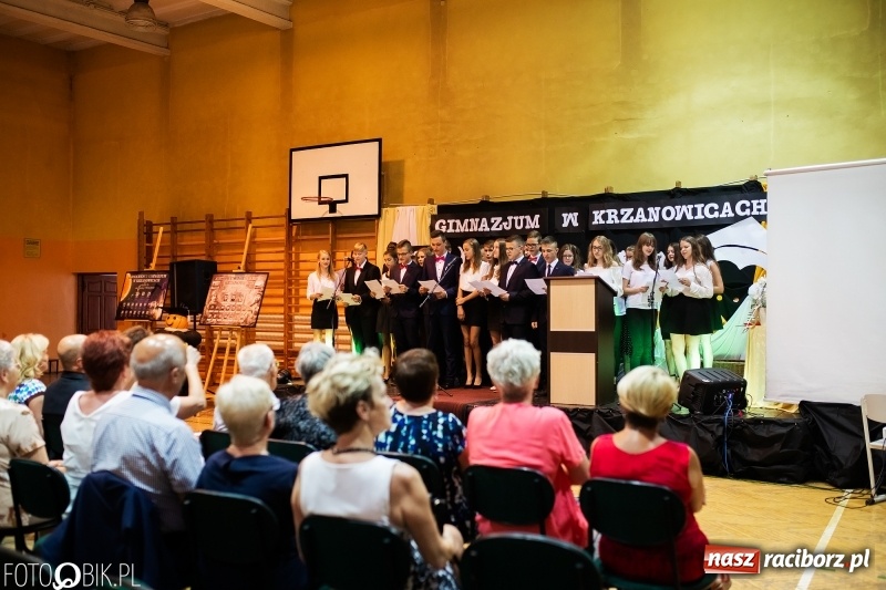 Zdjęcie w galerii na portalu naszraciborz.pl: Krzanowice żegnają swoje gimnazjum  wiadomości z regionu