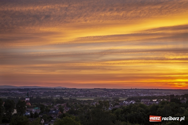 Zdjęcie w galerii na portalu naszraciborz.pl: Racibórz i Brama Morawska. Tapeta na pulpit, jakiej jeszcze nie macie! wiadomości z regionu