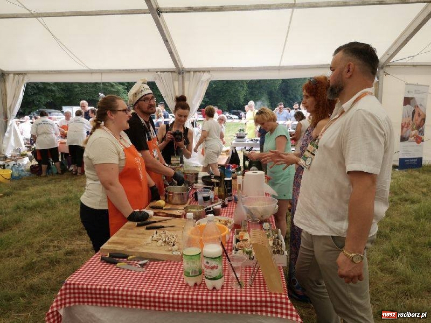 Zdjęcie w galerii na portalu naszraciborz.pl: Karminadle z filungiem. Gospodynie z Rud wygrały Śląskie smaki!  wiadomości z regionu