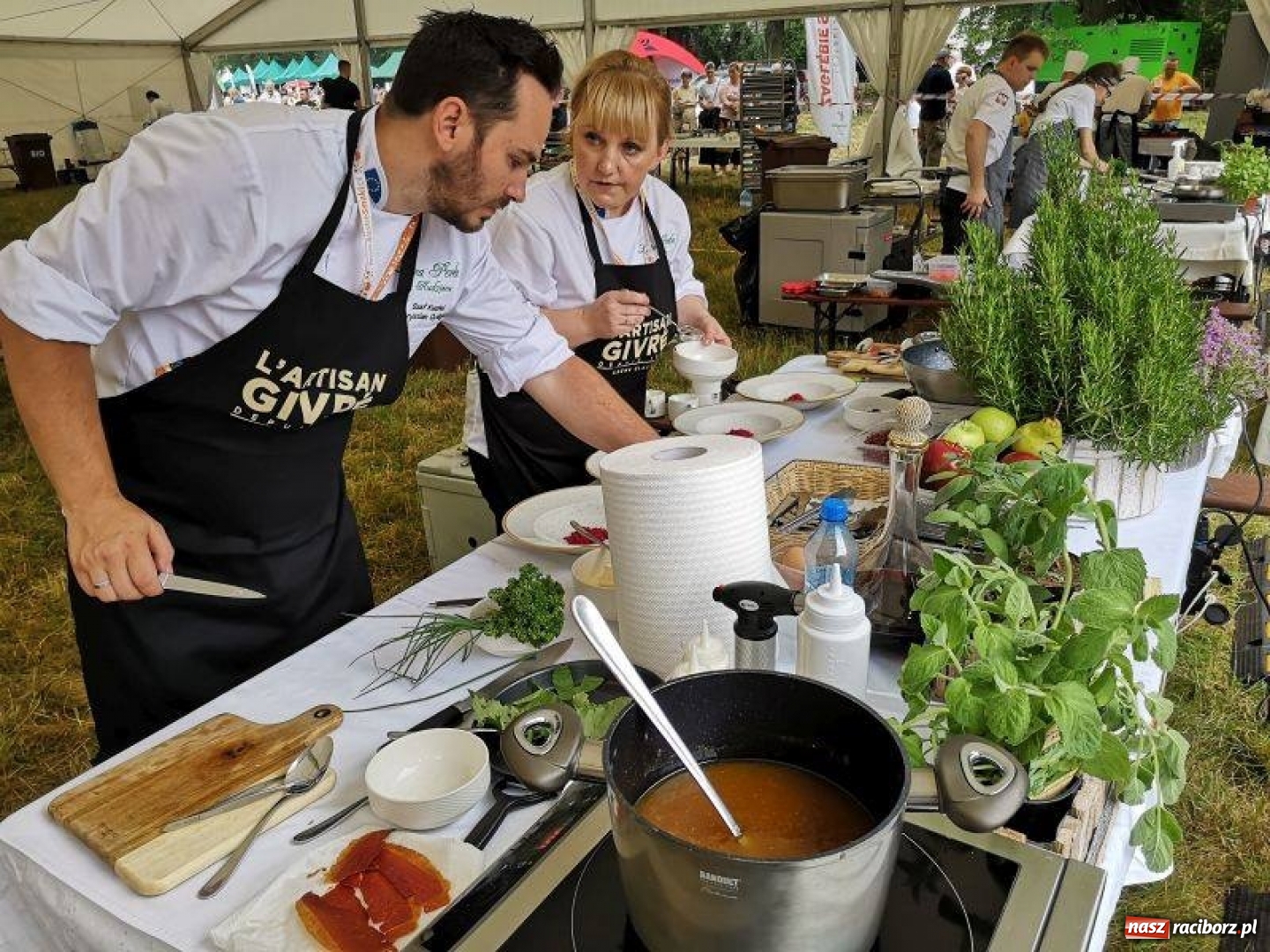 Zdjęcie w galerii na portalu naszraciborz.pl: Karminadle z filungiem. Gospodynie z Rud wygrały Śląskie smaki!  wiadomości z regionu