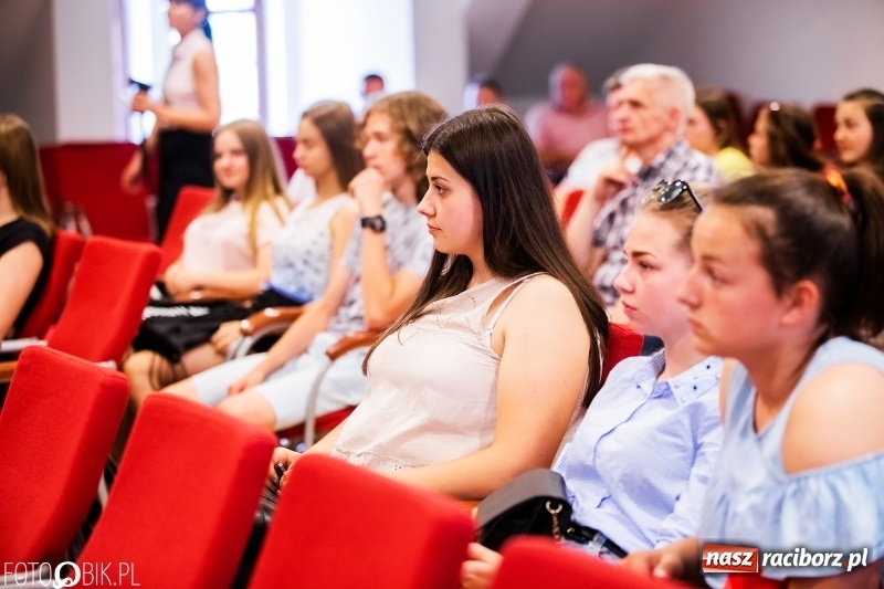Zdjęcie w galerii na portalu naszraciborz.pl: Na zamku podsumowano tegoroczny StartUpCamp  wiadomości z regionu