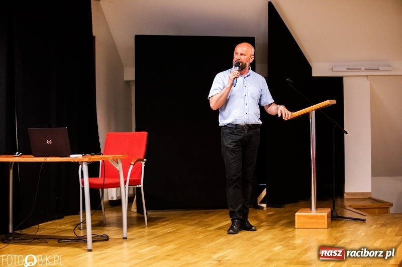 Zdjęcie w galerii na portalu naszraciborz.pl: Na zamku podsumowano tegoroczny StartUpCamp  wiadomości z regionu