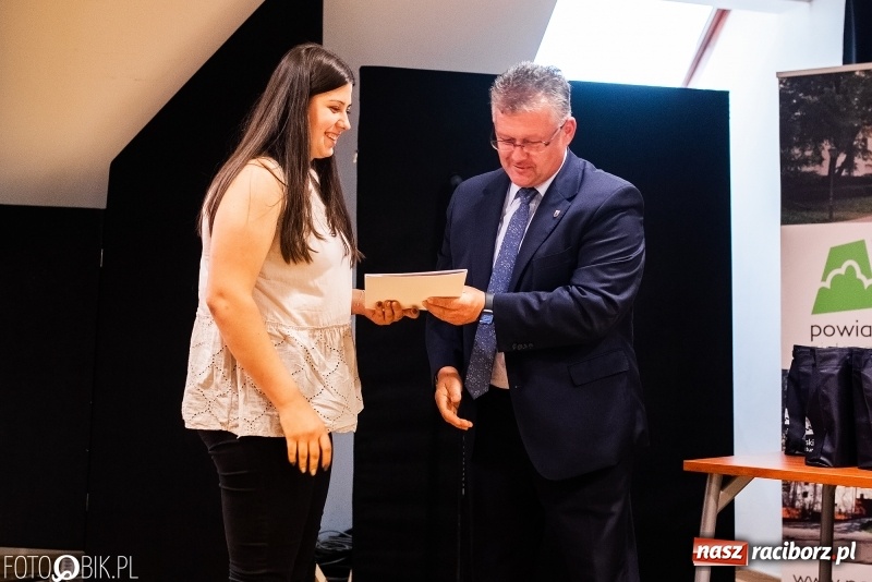 Zdjęcie w galerii na portalu naszraciborz.pl: Na zamku podsumowano tegoroczny StartUpCamp  wiadomości z regionu