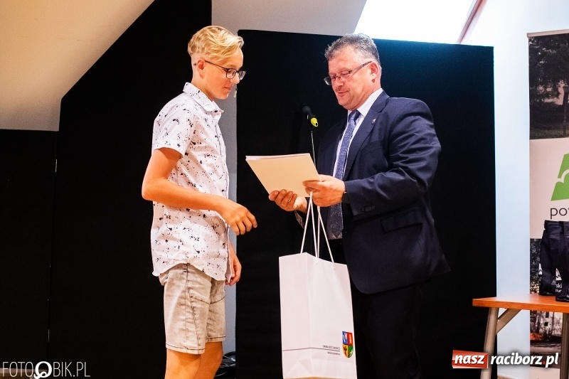 Zdjęcie w galerii na portalu naszraciborz.pl: Na zamku podsumowano tegoroczny StartUpCamp  wiadomości z regionu