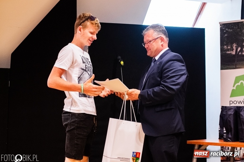 Zdjęcie w galerii na portalu naszraciborz.pl: Na zamku podsumowano tegoroczny StartUpCamp  wiadomości z regionu