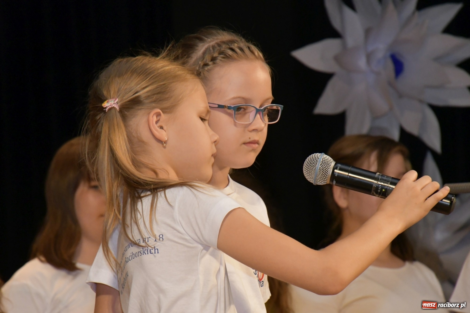 Zdjęcie w galerii na portalu naszraciborz.pl: Gala Laureatów oraz Augustyny – SP18 nagrodziła swoich najlepszych uczniów wiadomości z regionu