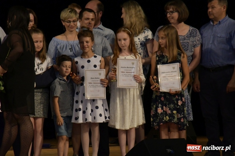 Zdjęcie w galerii na portalu naszraciborz.pl: Gala Laureatów oraz Augustyny – SP18 nagrodziła swoich najlepszych uczniów wiadomości z regionu