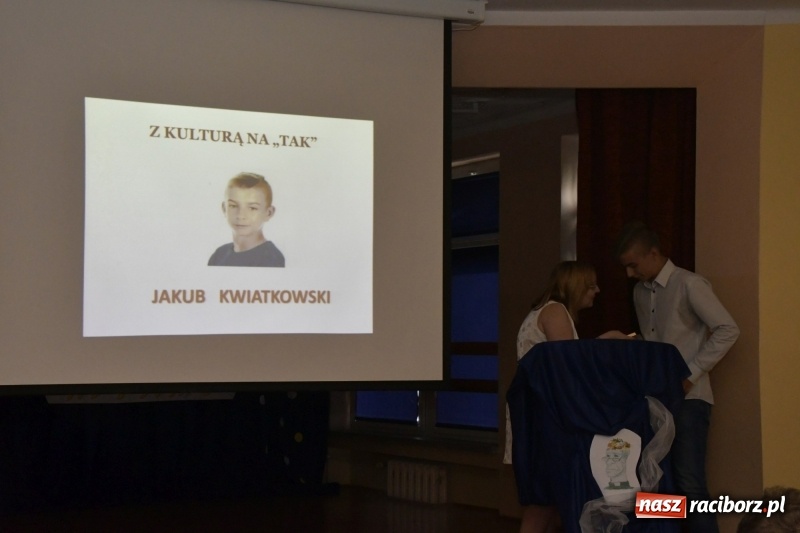 Zdjęcie w galerii na portalu naszraciborz.pl: Gala Laureatów oraz Augustyny – SP18 nagrodziła swoich najlepszych uczniów wiadomości z regionu