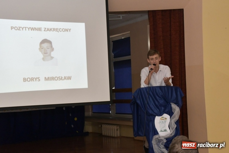 Zdjęcie w galerii na portalu naszraciborz.pl: Gala Laureatów oraz Augustyny – SP18 nagrodziła swoich najlepszych uczniów wiadomości z regionu