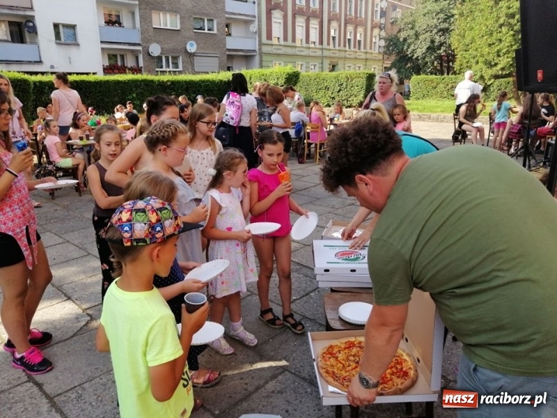 Zdjęcie w galerii na portalu naszraciborz.pl: W MDK zakończyli rok szkolny wiadomości z regionu