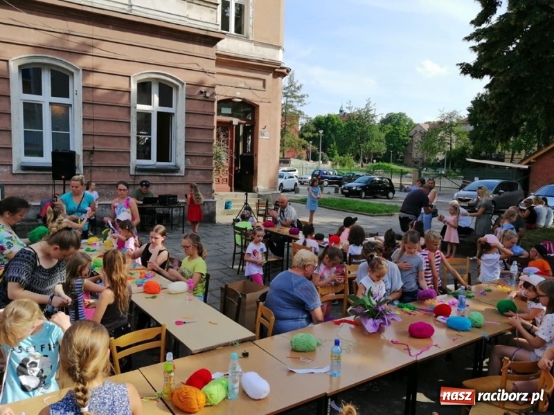 Zdjęcie w galerii na portalu naszraciborz.pl: W MDK zakończyli rok szkolny wiadomości z regionu