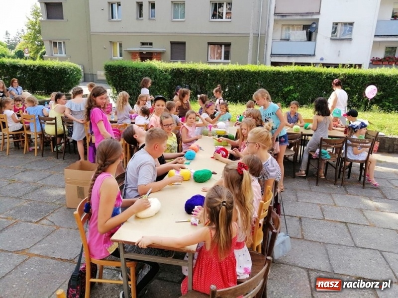 Zdjęcie w galerii na portalu naszraciborz.pl: W MDK zakończyli rok szkolny wiadomości z regionu