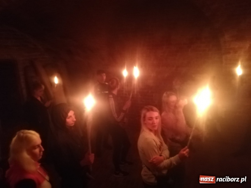 Zdjęcie w galerii na portalu naszraciborz.pl: W trzy lata dookoła świata. Studiuj turystykę w Raciborzu. Połącz pracę z nauką  wiadomości z regionu