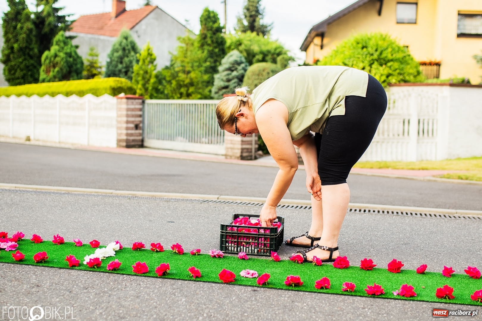 Zdjęcie w galerii na portalu naszraciborz.pl: Racibórz pięknie ustrojony na Boże Ciało [FOTO i WIDEO] wiadomości z regionu