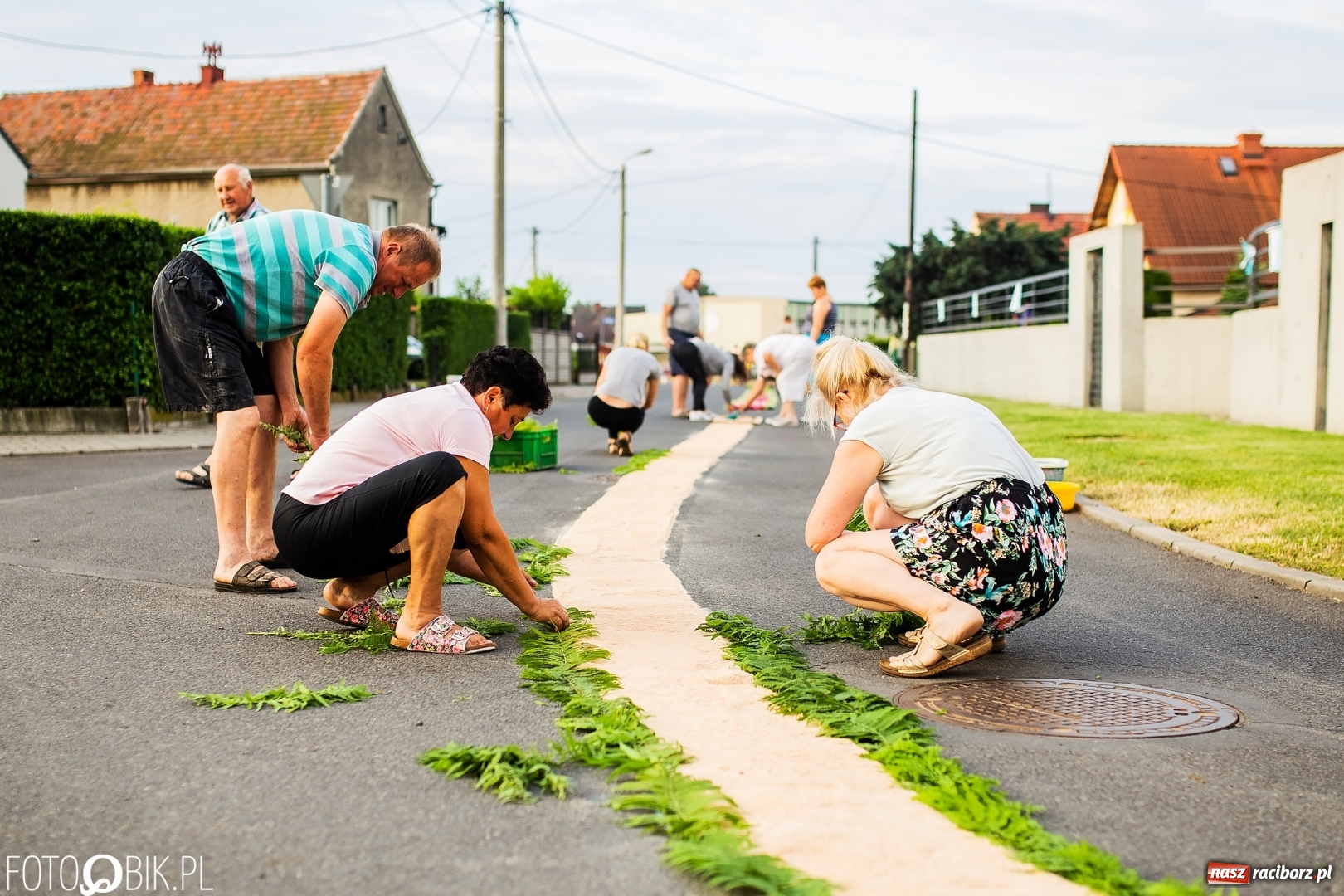 Zdjęcie w galerii na portalu naszraciborz.pl: Racibórz pięknie ustrojony na Boże Ciało [FOTO i WIDEO] wiadomości z regionu