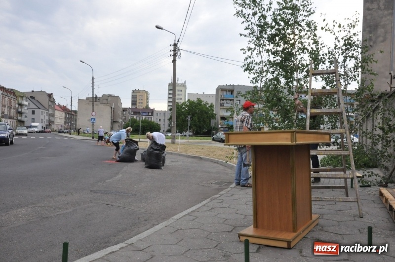 Zdjęcie w galerii na portalu naszraciborz.pl: Racibórz pięknie ustrojony na Boże Ciało [FOTO i WIDEO] wiadomości z regionu