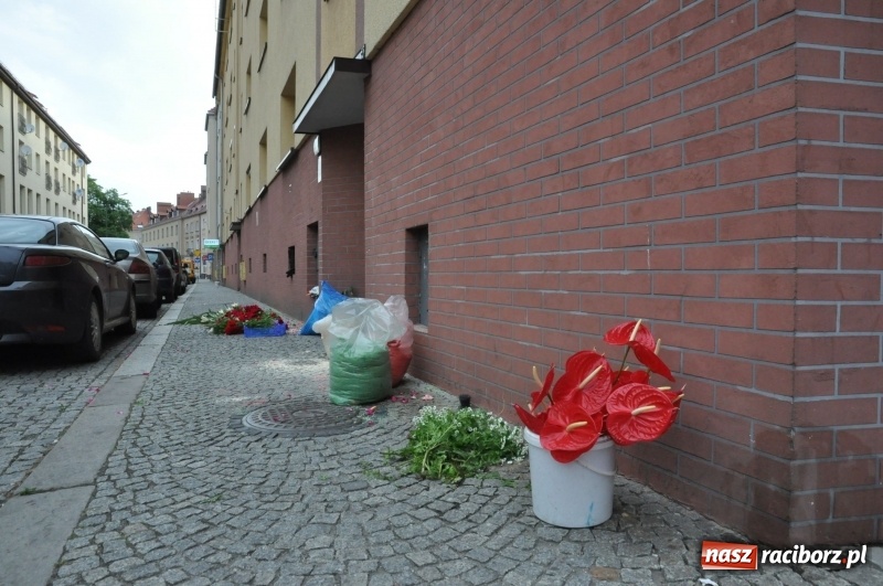 Zdjęcie w galerii na portalu naszraciborz.pl: Racibórz pięknie ustrojony na Boże Ciało [FOTO i WIDEO] wiadomości z regionu