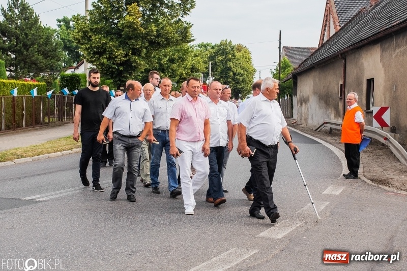 Zdjęcie w galerii na portalu naszraciborz.pl: Boże Ciało w dzielnicach. Brzezie i Studzienna [FOTO i WIDEO] wiadomości z regionu