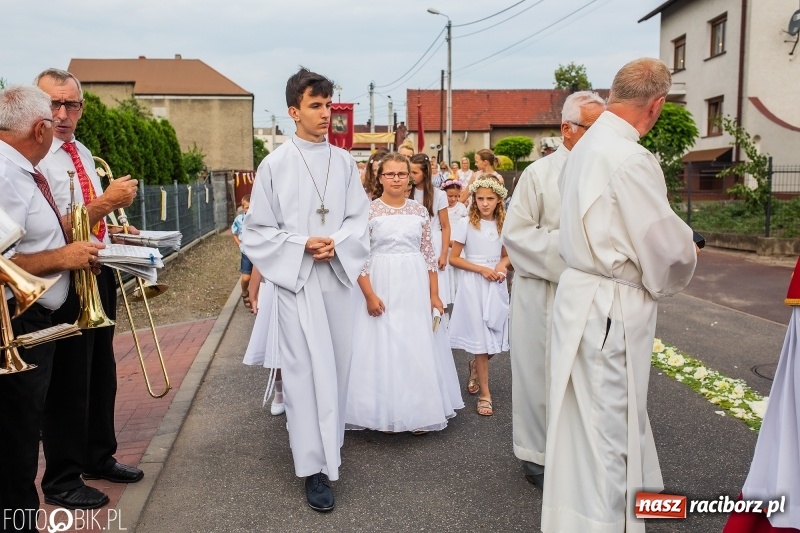 Zdjęcie w galerii na portalu naszraciborz.pl: Boże Ciało w dzielnicach. Brzezie i Studzienna [FOTO i WIDEO] wiadomości z regionu