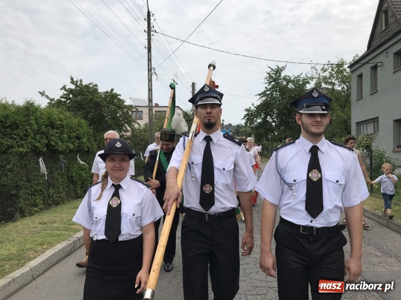 Zdjęcie w galerii na portalu naszraciborz.pl: Boże Ciało w dzielnicach. Brzezie i Studzienna [FOTO i WIDEO] wiadomości z regionu