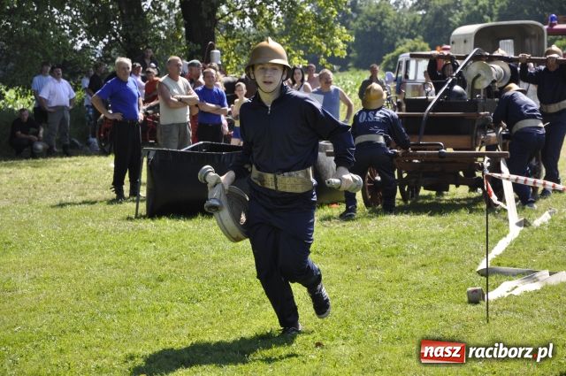 Zdjęcie w galerii na portalu naszraciborz.pl: Gospodarze zgarnęli wszystko wiadomości z regionu