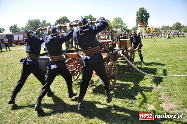 Zdjęcie w galerii na portalu naszraciborz.pl: Gospodarze zgarnęli wszystko wiadomości z regionu