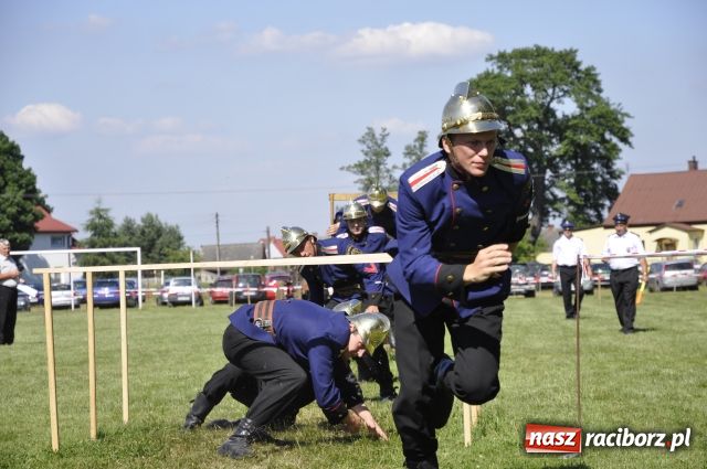 Zdjęcie w galerii na portalu naszraciborz.pl: Gospodarze zgarnęli wszystko wiadomości z regionu