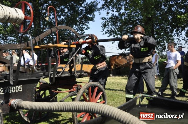 Zdjęcie w galerii na portalu naszraciborz.pl: Gospodarze zgarnęli wszystko wiadomości z regionu