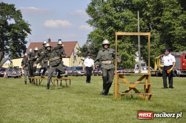 Zdjęcie w galerii na portalu naszraciborz.pl: Gospodarze zgarnęli wszystko wiadomości z regionu