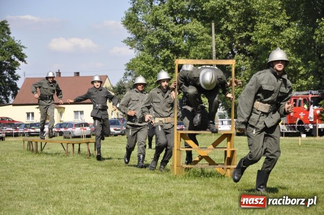 Zdjęcie w galerii na portalu naszraciborz.pl: Gospodarze zgarnęli wszystko wiadomości z regionu