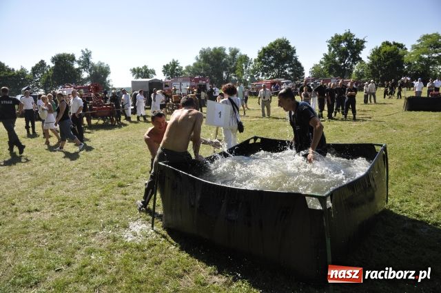 Zdjęcie w galerii na portalu naszraciborz.pl: Gospodarze zgarnęli wszystko wiadomości z regionu