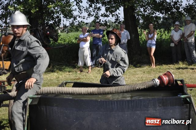 Zdjęcie w galerii na portalu naszraciborz.pl: Gospodarze zgarnęli wszystko wiadomości z regionu