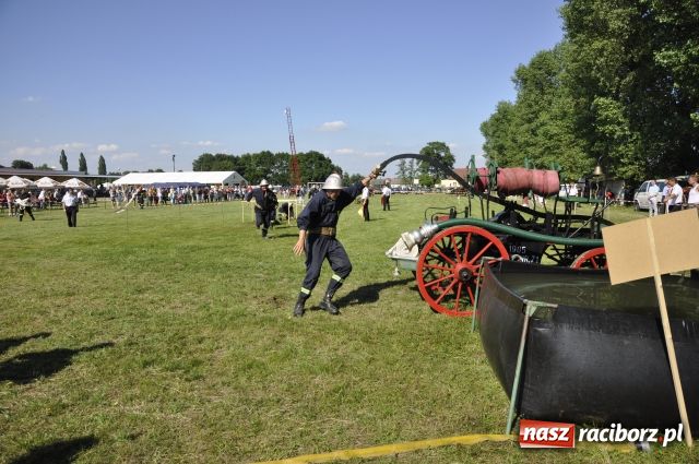 Zdjęcie w galerii na portalu naszraciborz.pl: Gospodarze zgarnęli wszystko wiadomości z regionu