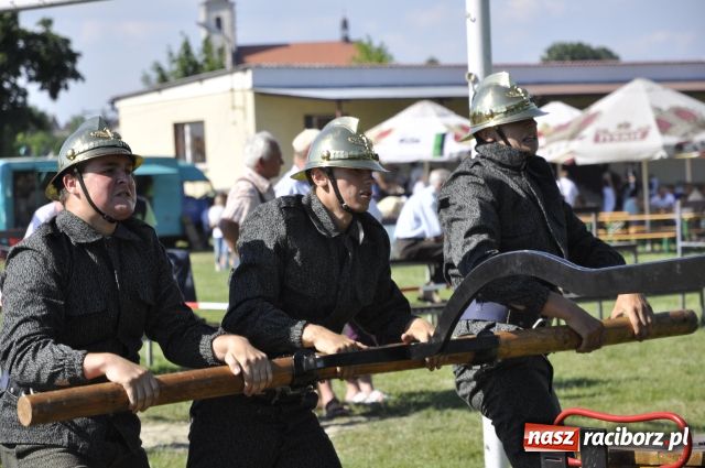 Zdjęcie w galerii na portalu naszraciborz.pl: Gospodarze zgarnęli wszystko wiadomości z regionu