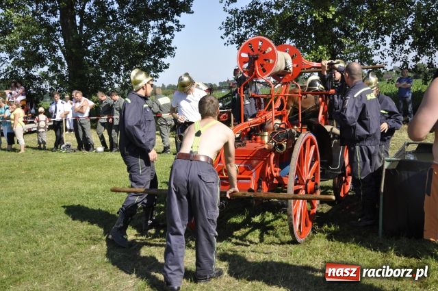 Zdjęcie w galerii na portalu naszraciborz.pl: Gospodarze zgarnęli wszystko wiadomości z regionu