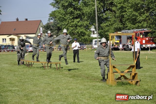 Zdjęcie w galerii na portalu naszraciborz.pl: Gospodarze zgarnęli wszystko wiadomości z regionu