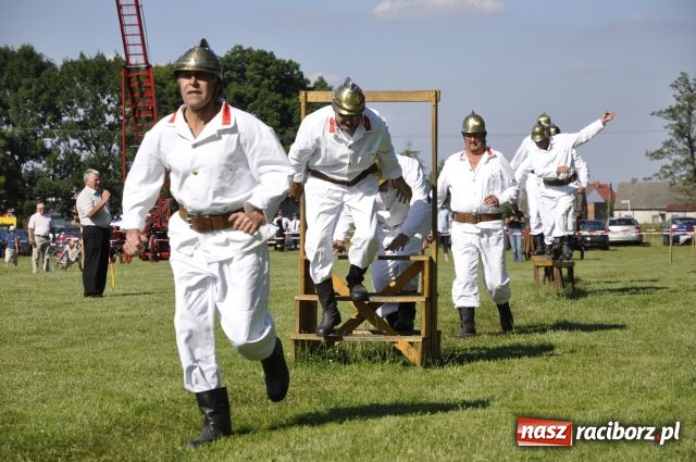 Zdjęcie w galerii na portalu naszraciborz.pl: Gospodarze zgarnęli wszystko wiadomości z regionu