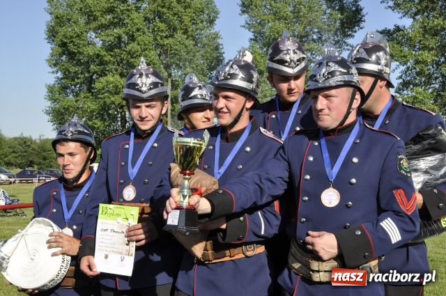 Zdjęcie w galerii na portalu naszraciborz.pl: Gospodarze zgarnęli wszystko wiadomości z regionu