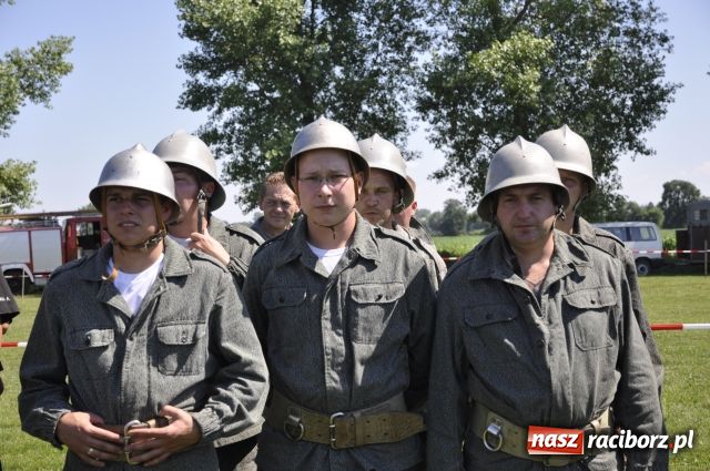 Zdjęcie w galerii na portalu naszraciborz.pl: Gospodarze zgarnęli wszystko wiadomości z regionu